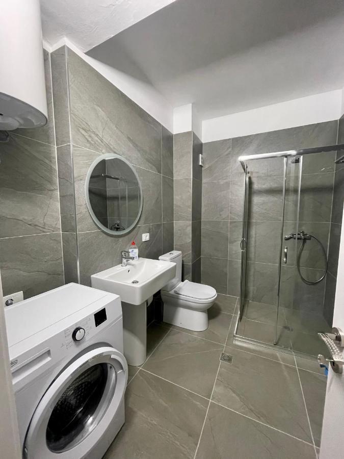 Azura Saranda Terraces Apt מראה חיצוני תמונה