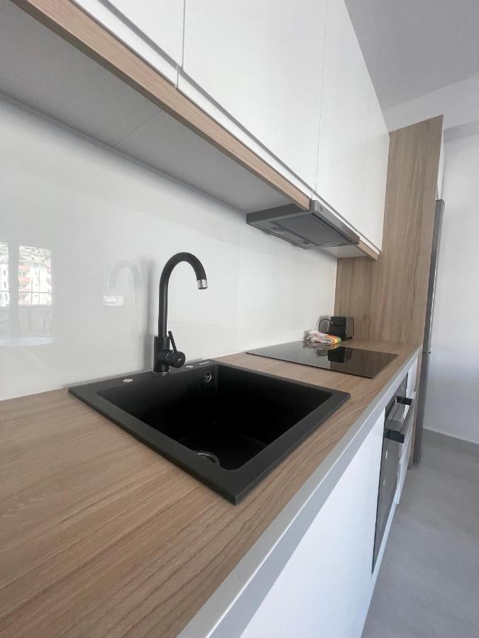 Azura Saranda Terraces Apt מראה חיצוני תמונה