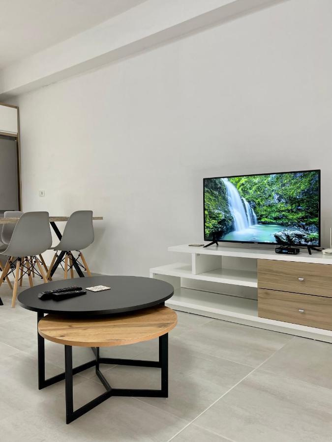 Azura Saranda Terraces Apt מראה חיצוני תמונה