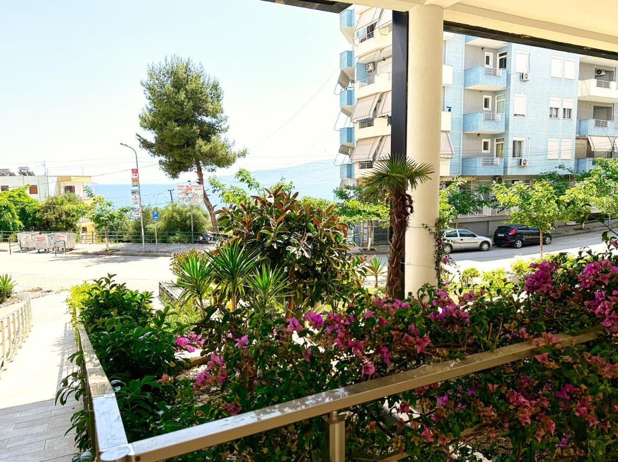 Azura Saranda Terraces Apt מראה חיצוני תמונה